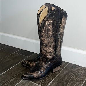 Brown Embroidered Heeled Boots NWT